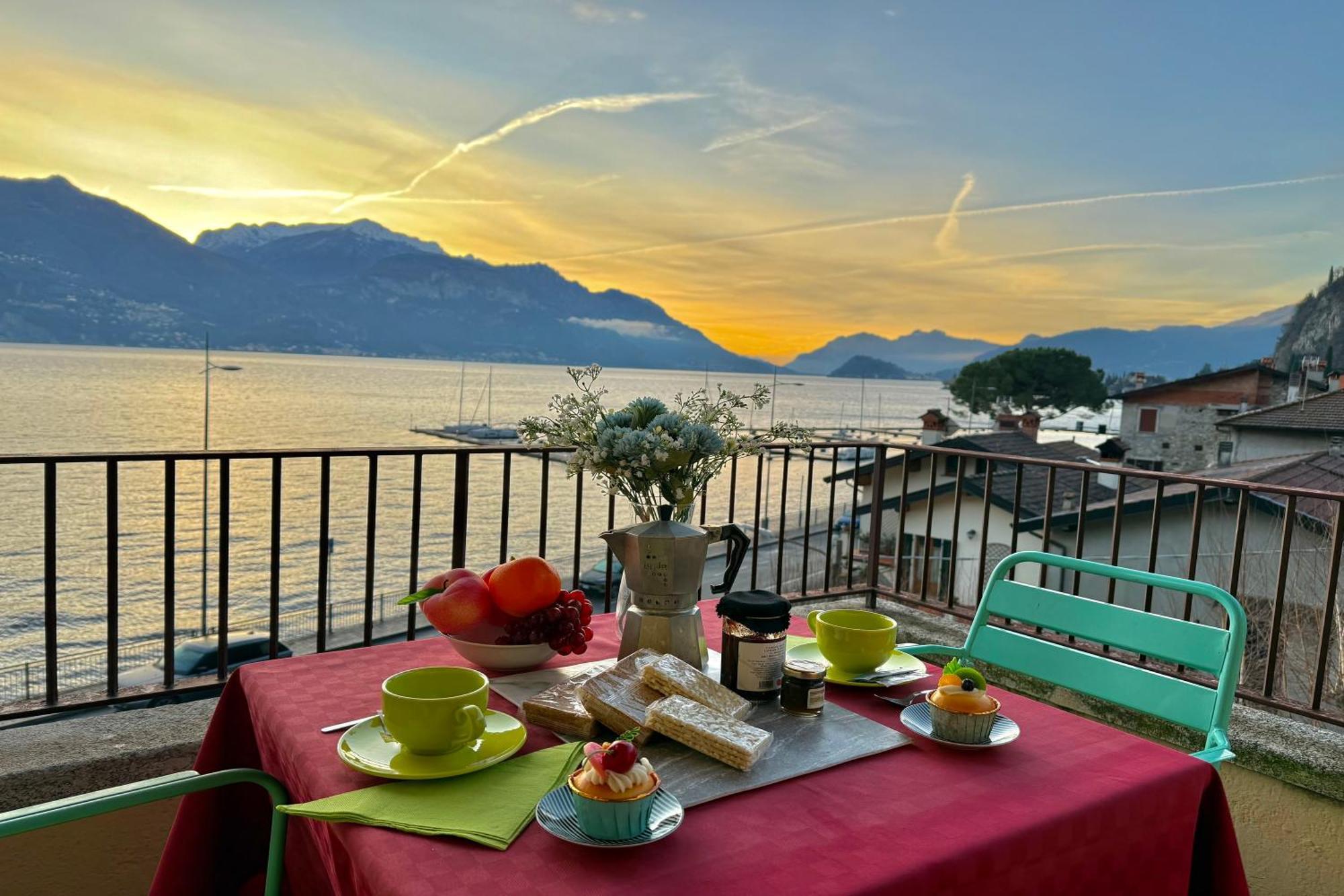 Residenza Menaggio - Mimosa Lägenhet Exteriör bild